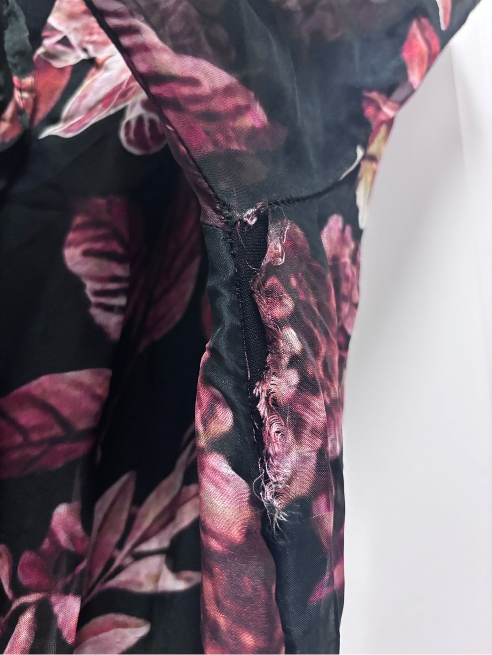 Floral Tie-Neck Maxi Dress in Black with Rose Floral Print (AS IS)
SILK BLEND - Picture 10 of 10